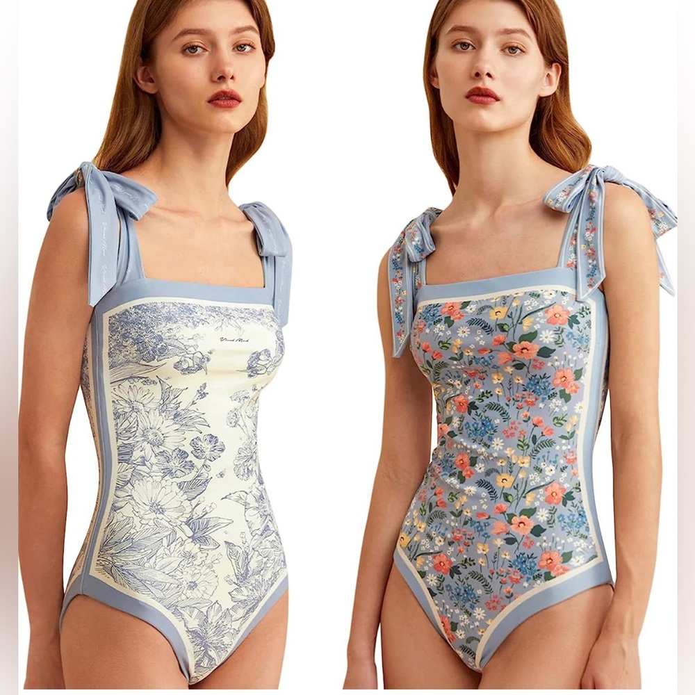 Women’s reversible bathing suit